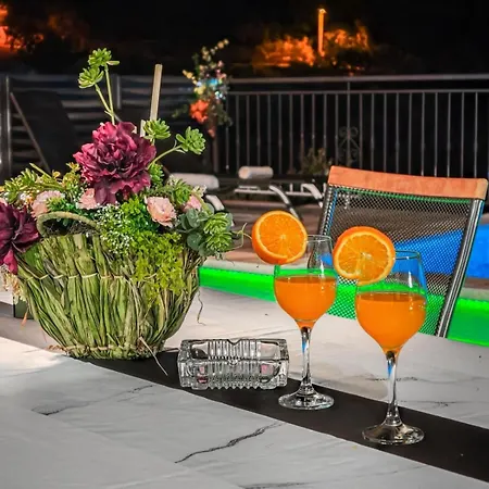 아파트 Kuca Za Odmor Avis 마카르스카