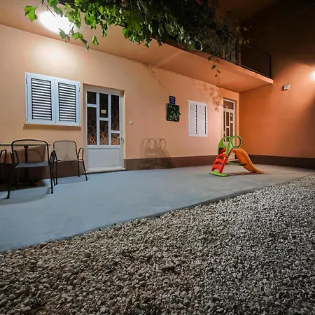 아파트 Kuca Za Odmor Avis 마카르스카