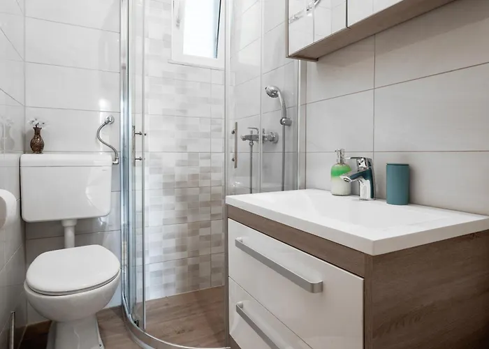 Kuca Za Odmor Avis Apartment *