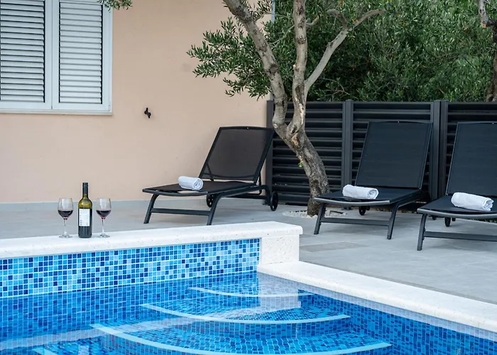 Kuca Za Odmor Avis *